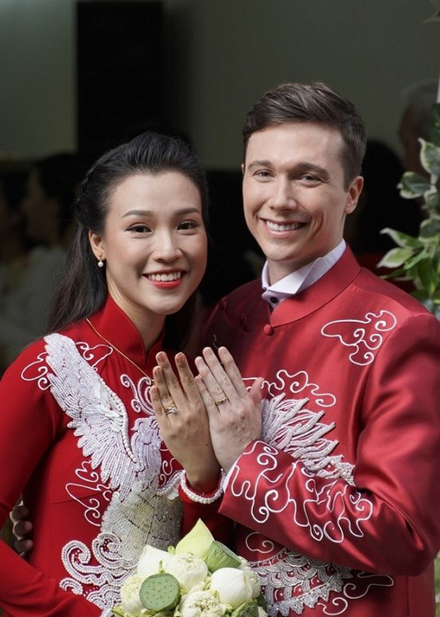 Chồng Tây có hành động khó hiểu sau khi thông báo ly hôn MC Hoàng Oanh?-7