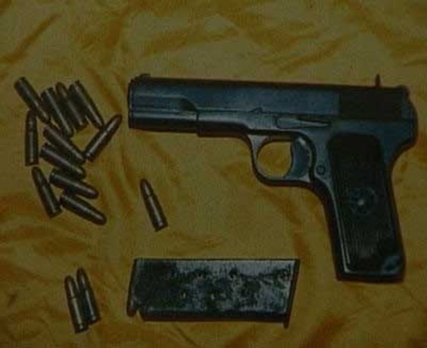 Tên cướp giết 8 người đi phẫu thuật thẩm mỹ hòng thoát tội-2