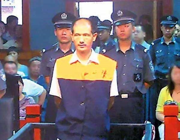 Tên cướp giết 8 người đi phẫu thuật thẩm mỹ hòng thoát tội-3