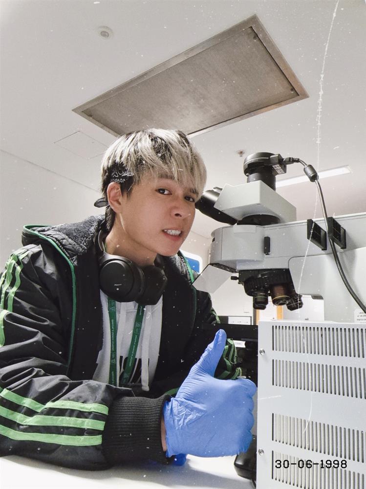 Cựu học sinh Amsterdam nuối tiếc thanh xuân: Học giỏi không là thước đo thành công-3