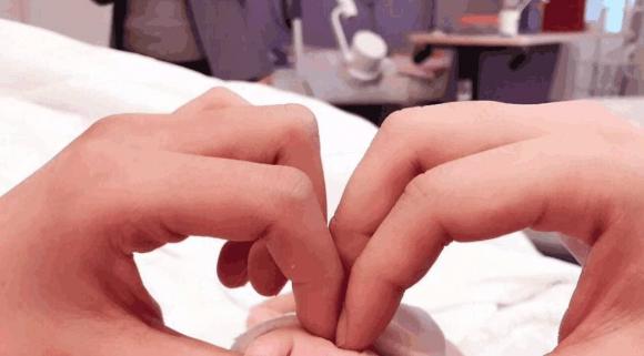 Trên cơ thể có một công tắc thông minh, chạm vào nhiều hơn có thể cải thiện chỉ số IQ, nhưng nhiều bậc cha mẹ chưa bao giờ chạm vào nó-2