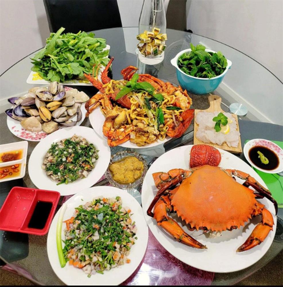 Món tiết canh cua hạ hỏa nổi tiếng ở Phú Quốc, giá gần một triệu đồng/bát-3