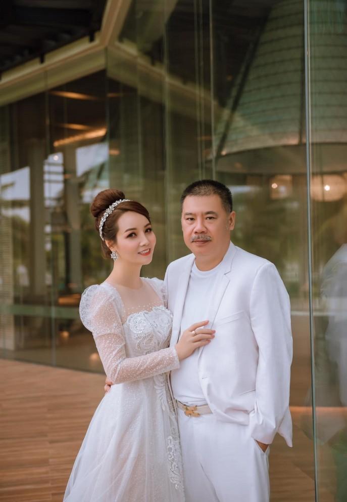 Cuộc sống của Mai Thu Huyền với chồng đại gia ở Mỹ-5