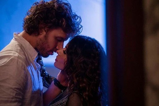 Khi có một anh chồng gần như hoàn hảo trừ một vấn đề nhạy cảm, nhiều phụ nữ phải đối diện với câu hỏi sống còn cho hôn nhân