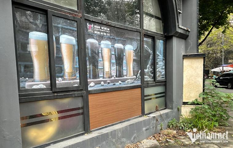 Thế giới bia, tửu quán... rầm rập một thời nay hoang tàn đổ nát-8