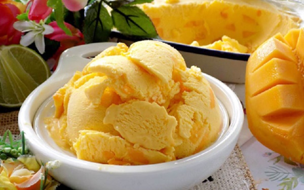 Hướng dẫn chị em cách&nbsp;làm kem xoài sữa chua thơm ngon, mát lịm, giải nhiệt ngày nắng nóng-4
