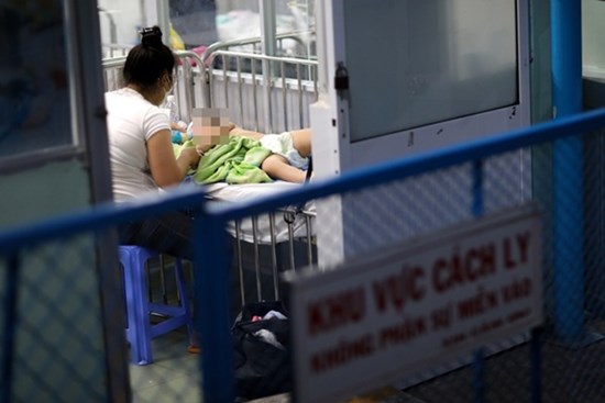 Phòng biến chứng MIS-C hậu Covid-19 ở trẻ em