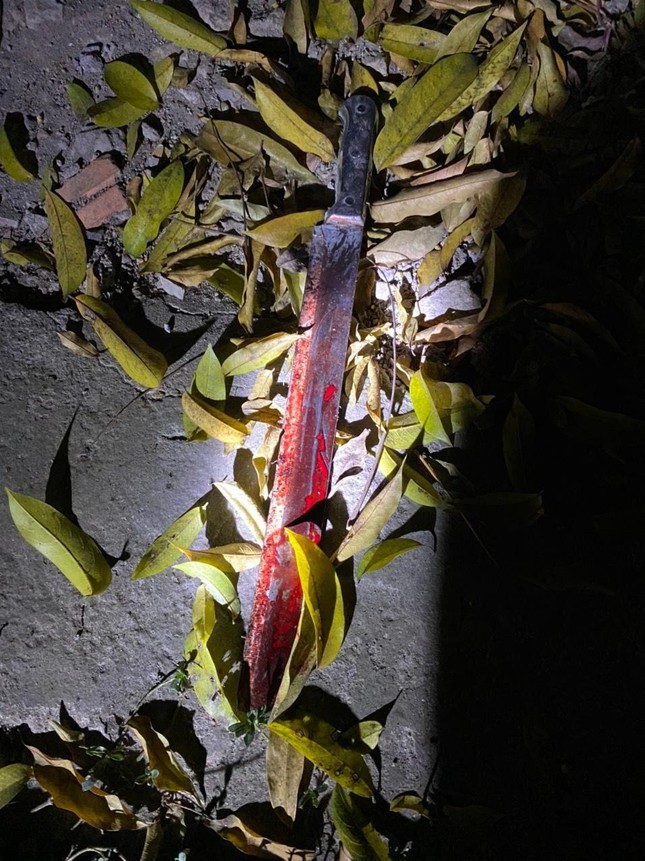 Rùng mình hung khí nữ nghi phạm dùng để sát hại dã man chủ shop thời trang ở Bắc Giang-2