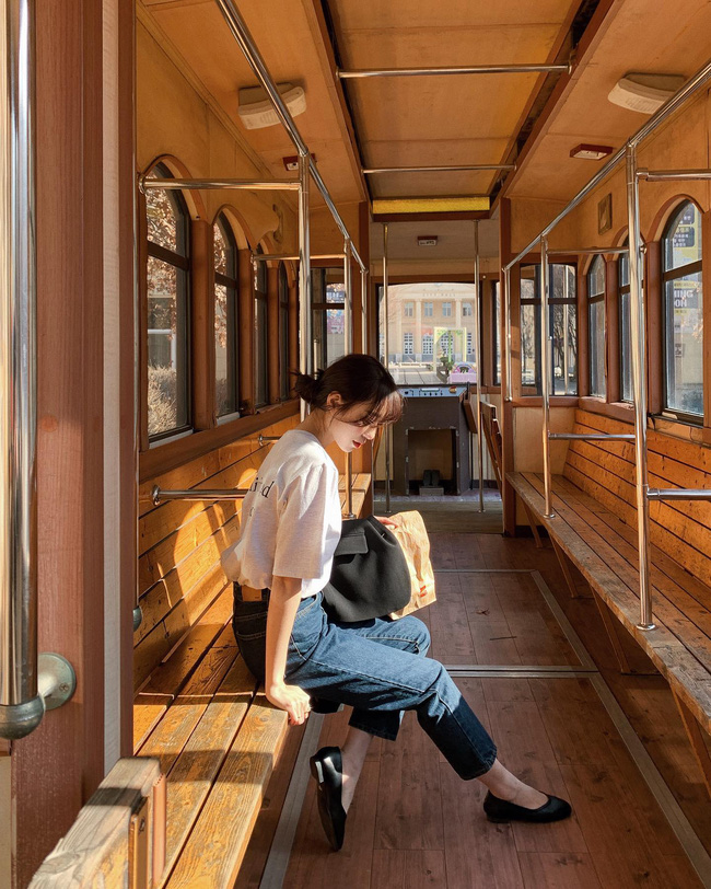 Búi tóc thì bạn nên mặc 13 kiểu trang phục này, gặp ai cũng sẽ được khen sang chảnh sành điệu-3