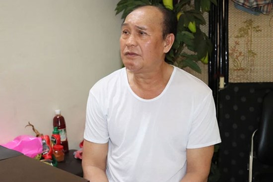 Duy Phương xin tiền, ở nhà thuê: