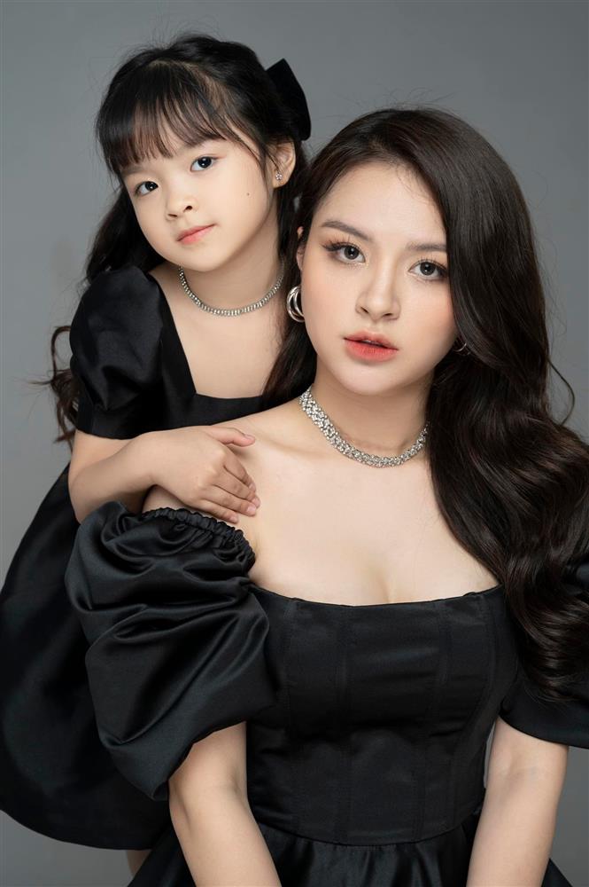 Diễn viên Ngọc Anh trải lòng chuyện trầm cảm sau sinh: Ám ảnh vì quần quật chăm con rồi dọn dẹp, ngày nào cũng khóc nhưng vượt qua được nhờ 1 lời khuyên-4