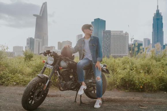 Em trai Hòa Minzy mạnh tay tậu đồng hồ hiệu, giá choáng-4