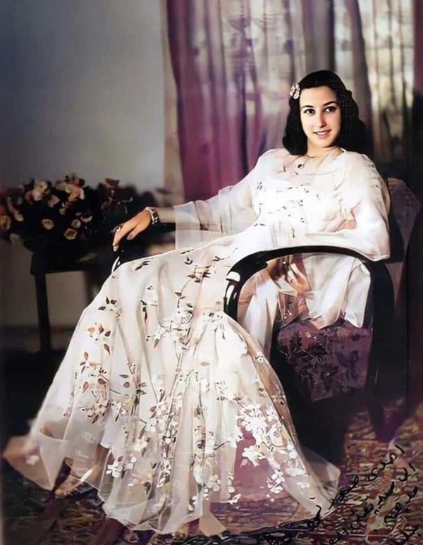 Công chúa bất hạnh nhất thế giới: Trốn khỏi hoàng gia để kết hôn với bồi bàn rồi thành kẻ ăn xin vì sai lầm ngớ ngẩn, chết rồi cũng không hết tội-1