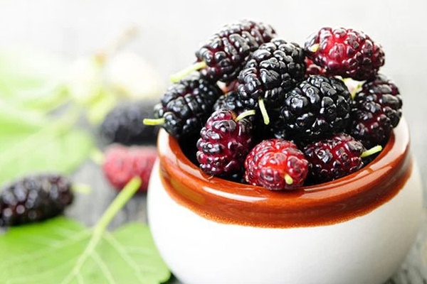 Loại quả được ví là thuốc bổ máu, vừa dưỡng huyết, làm sạch nội tạng vừa chứa nhiều thành phần tăng sinh collagen, chị em không biết dùng thì quá tiếc-5