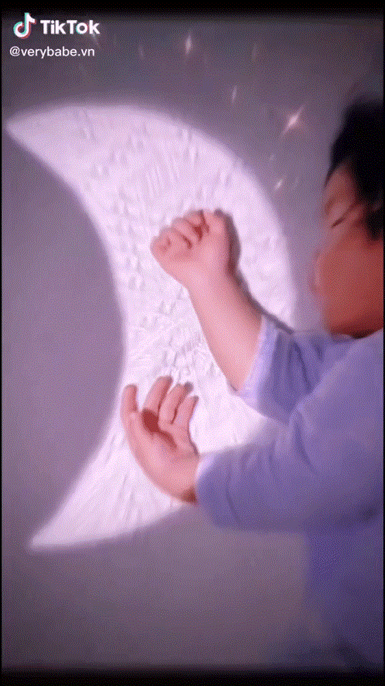 Chỉ với 1 tờ A4 mẹ tha hồ chụp ảnh cho con ảo tung chảo chẳng kém cạnh studio-1