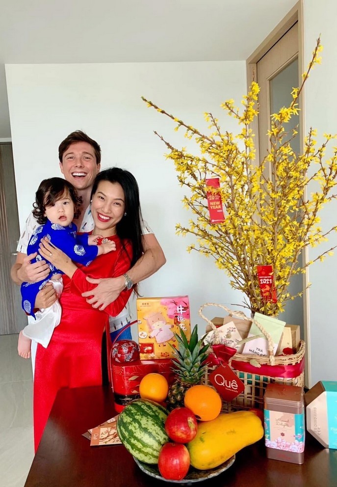 Nuối tiếc tổ ấm nhỏ nhắn nhưng đắt tiền của Hoàng Oanh và chồng Tây tại Singapore khi còn chưa ly hôn-8