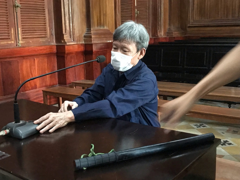 Trốn truy nã 20 năm, lên truyền hình nhận tuyên dương thì bị phát hiện-1