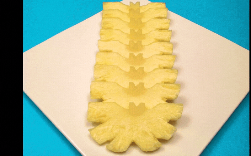 Học ngay 4 mẹo cắt dứa siêu nhanh, siêu dễ này, có kiểu hình bướm độc đáo mà chẳng cần dụng cụ phức tạp-14