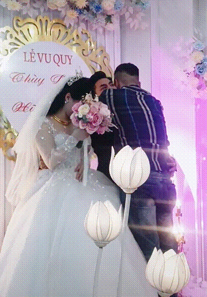 Clip chú rể khóc nức nở trong lễ cưới gây bão mạng, lý do phía sau càng khiến nhiều người xúc động-2