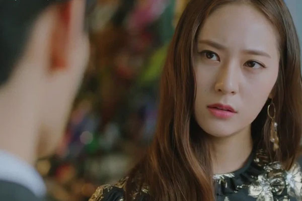 Đồng ý ly hôn vì tưởng chồng hết tình cảm, khi nhìn những tấm ảnh kỳ lạ, vợ lật lại toàn bộ sự việc để trừng phạt và nhận về kết quả hời-1