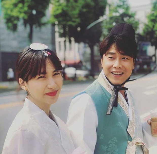 Chưa tới nửa năm mà Vbiz chứng kiến loạt đôi tan vỡ: Hoà Minzy chia tay thiếu gia Minh Hải, 1 Á hậu gây tiếc nuối?-4