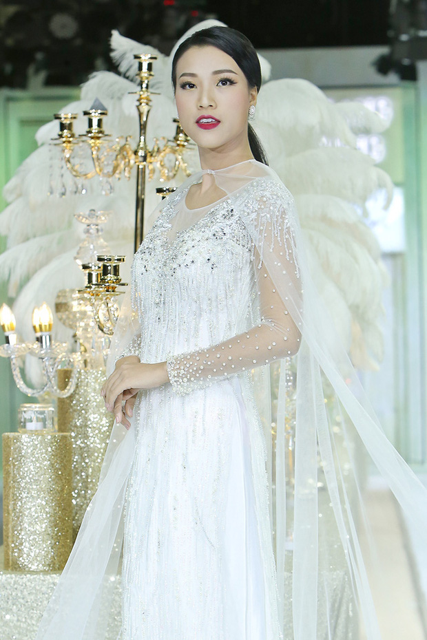 Chưa tới nửa năm mà Vbiz chứng kiến loạt đôi tan vỡ: Hoà Minzy chia tay thiếu gia Minh Hải, 1 Á hậu gây tiếc nuối?-25