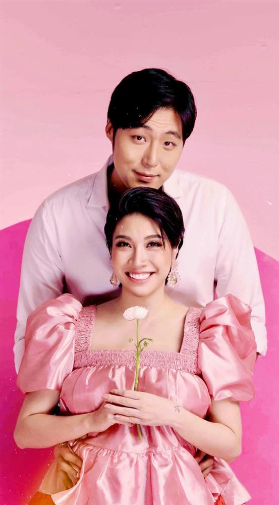 Chưa tới nửa năm mà Vbiz chứng kiến loạt đôi tan vỡ: Hoà Minzy chia tay thiếu gia Minh Hải, 1 Á hậu gây tiếc nuối?-32