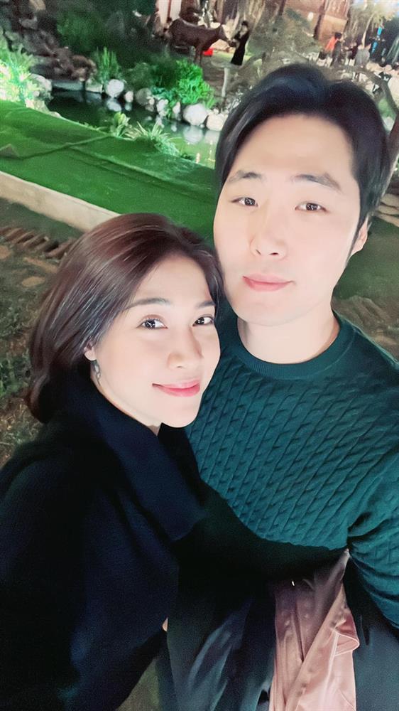 Chưa tới nửa năm mà Vbiz chứng kiến loạt đôi tan vỡ: Hoà Minzy chia tay thiếu gia Minh Hải, 1 Á hậu gây tiếc nuối?-33