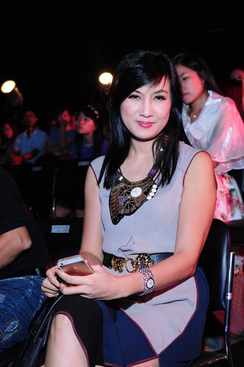 Biệt thự rộng 800m2, nội thất đẳng cấp đại gia của diễn viên Hiền Mai giữa khu nhà giàu như công viên xanh-1