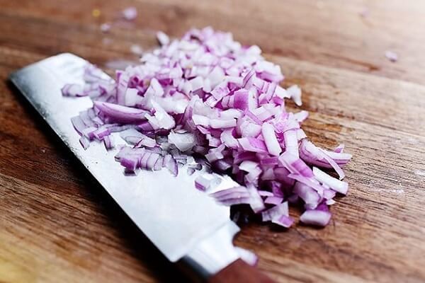 Món rau xào này vừa ngon lại giúp bổ máu, chị em ăn đều chẳng mấy mà da dẻ bật tông, sáng khỏe mọng nước-4