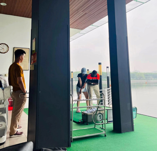 Chồng kiến trúc sư để chế độ độc thân, gần 1 năm không tương tác MXH, hot mom Hằng Túi đã âm thầm ly hôn lần 2?-6