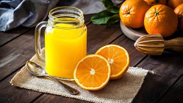 Uống nước cam để bổ sung vitamin C, chị em đừng quên 7 loại rau quả còn giàu vitamin C hơn cả cam vừa tăng miễn dịch vừa sản xuất collagen-1