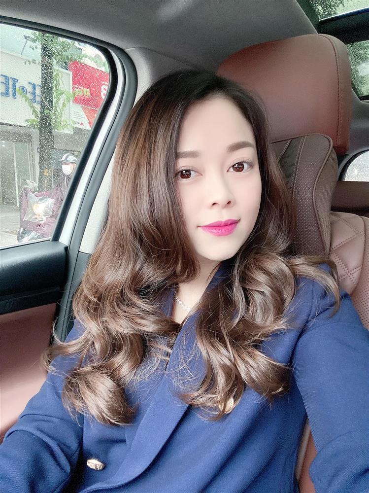 Bị nghi ly hôn chồng, Hằng Túi - bà mẹ 6 con nhanh chóng làm điều này để chứng minh độc lập tài chính và không màng đến hôn nhân-2