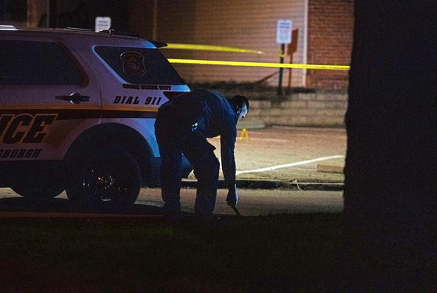 Mỹ: Xả súng hàng loạt ở Pittsburgh khiến 2 người thiệt mạng, nhiều người bị thương-5