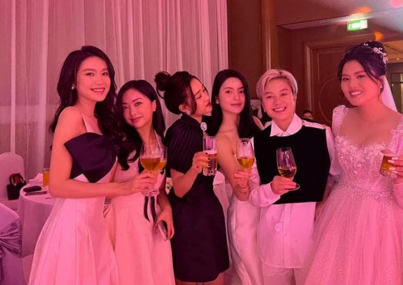 Cầu thủ Thành Chung đăng ảnh nét căng sau đám cưới, liệu có vớt được nhan sắc của cô dâu sau ảnh dìm hàng-2