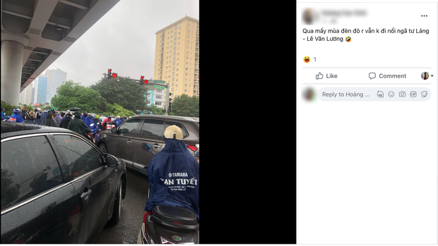 Dân công sở Hà Nội than trời vì tắc đường kinh hoàng trong sáng đầu tuần mưa rét: Đi cả tiếng đồng hồ vẫn chưa đến được công ty!-9