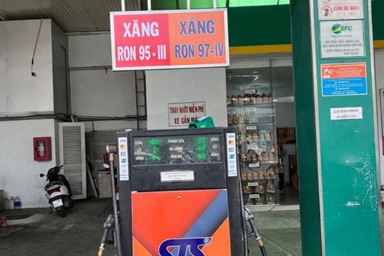 Xuất hiện loại xăng mới, giá bán đắt nhất Việt Nam