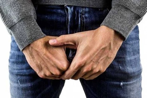 Chàng trai bị bạn gái chia tay vì cho rằng mắc bệnh lây qua đường tình dục, đi khám phát hiện điều bất ngờ-1