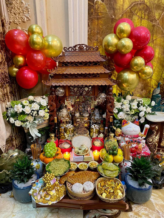 2 mẫu bàn thờ Thần Tài khiến dân tình xuýt xoa: Vừa có tâm vừa điệu nghệ thế này đảm bảo gia chủ buôn may bán đắt, tấn tài tấn lộc-5