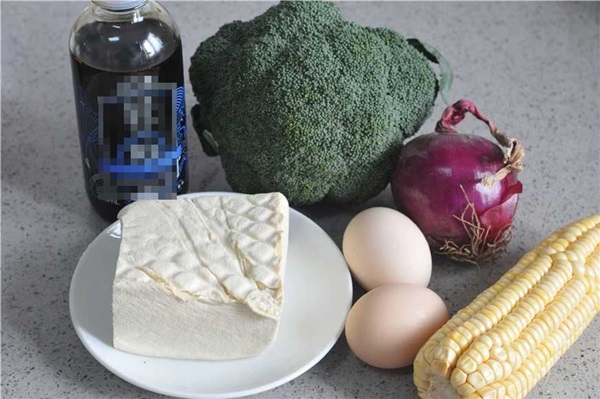 Dùng những nguyên liệu này để làm món cơm rang không gạo siêu giàu protein, thơm mềm, dễ tiêu hóa-3