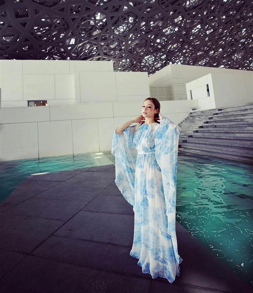 Huyền Baby khoe dáng đốt mắt ở Dubai, khẳng định nhan sắc bất biến tuổi U40 nhưng trình độ thả thính thì đỉnh hơn cả giới trẻ-2