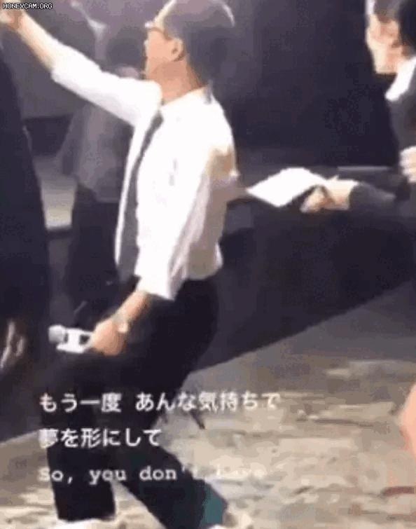 Hyun Bin ghen ra mặt khi thấy Son Ye Jin đứng gần người đàn ông khác, thuê nguyên cả đội vệ sĩ để bảo vệ bà xã-1