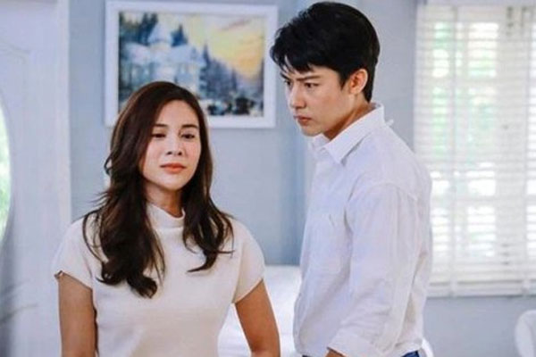 Đến ủng hộ quán ăn của chị chồng cũ, tôi sững người vì tờ hóa đơn bạc triệu để rồi sửng sốt trước cách xử lý của chị-1