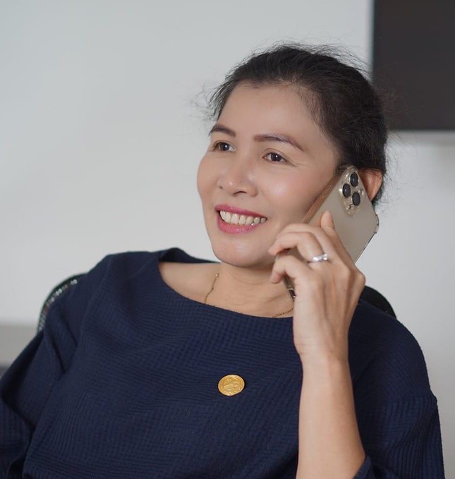 Công an làm việc với nhà báo Hàn Ni về đơn tố cáo của bà Nguyễn Phương Hằng-1