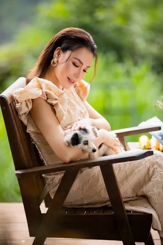 Độc đáo biệt thự hoàng gia có hồ cá ở phòng ăn của Hồ Quỳnh Hương-2