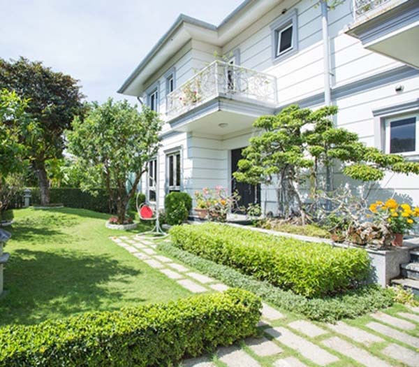 Độc đáo biệt thự hoàng gia có hồ cá ở phòng ăn của Hồ Quỳnh Hương-6