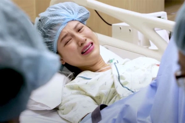 MC Hoàng Oanh: Chồng tôi tưởng tôi có vấn đề tâm lý-4