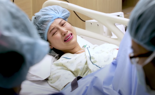 MC Hoàng Oanh bật khóc sau 1 tuần thông báo ly dị, nguyên nhân phía sau gây xúc động mạnh-3