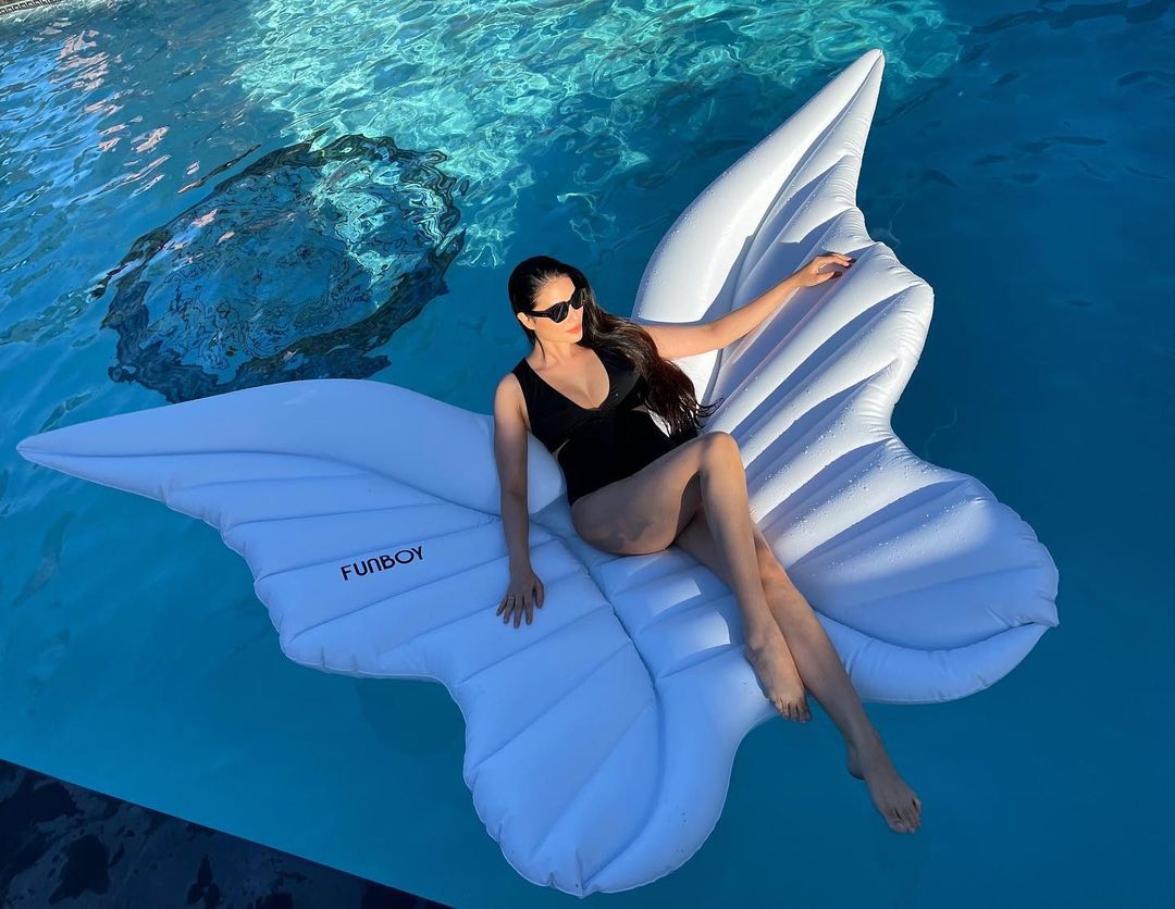 Nàng Hậu Vbiz từ bỏ hào quang để sang Mỹ sinh con: Check-in sân golf mỗi ngày, được chồng đại gia cưng như trứng mỏng-8