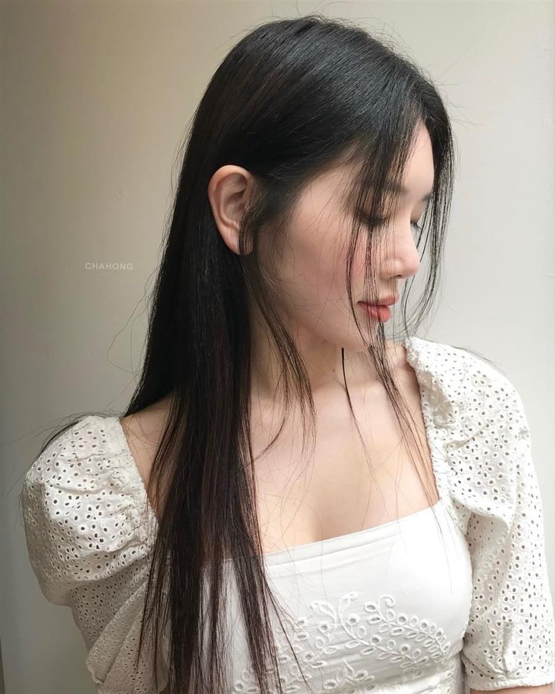 Quên tóc xoăn đi, 4 kiểu tóc thẳng này mới là chìa khóa để nhan sắc thăng hạng, trẻ trung hơn tuổi-2